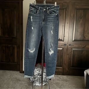 KanCan Size 7 / 27 Jeans